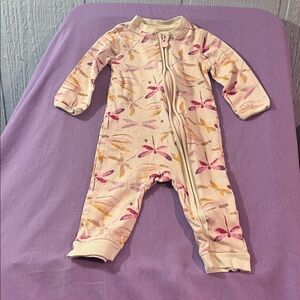 5 for $10 💜 Dragonfly Print Baby Onesie Size 0-3 Months